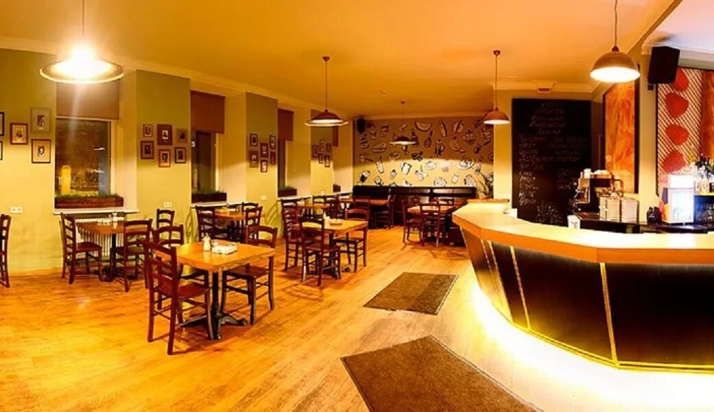 Бар-буфет николай москва. Кафе "николай" пятницкая. Бар буфет молодежный череповец. Старинный шкаф для посуды. Кафе буфет николай в москве.