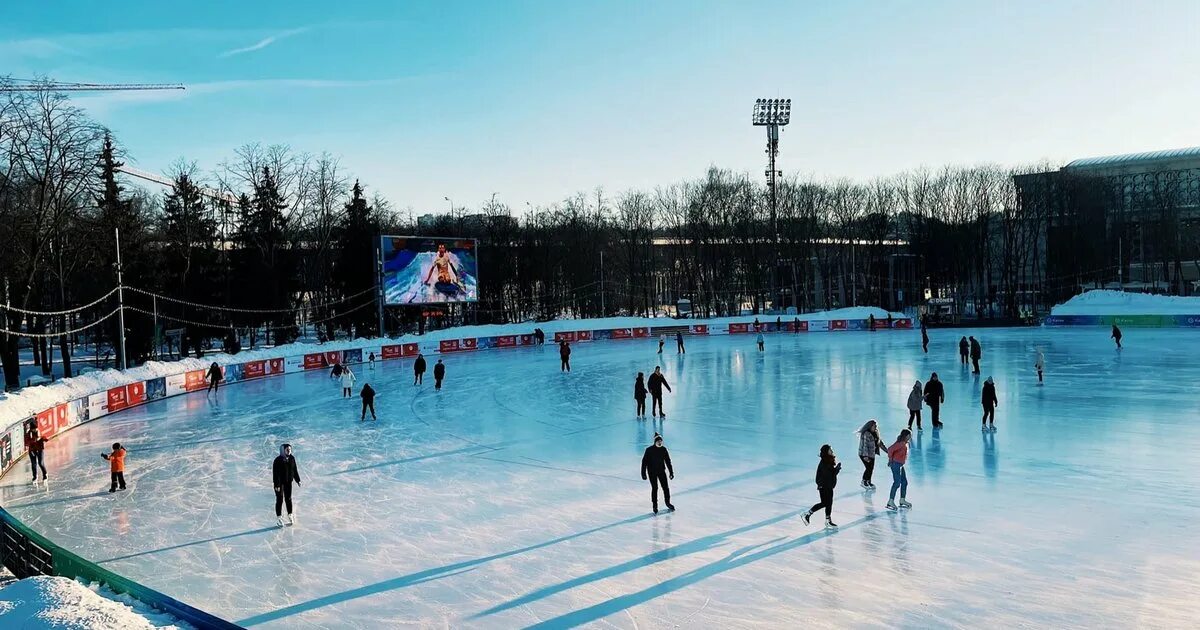 Каток на южной. Каток Южный полюс в Лужниках. Каток в Лужниках 2022. Каток Москва Лужники. Каток в Лужниках 2022 Южный полюс.