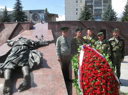 Памятники 2023