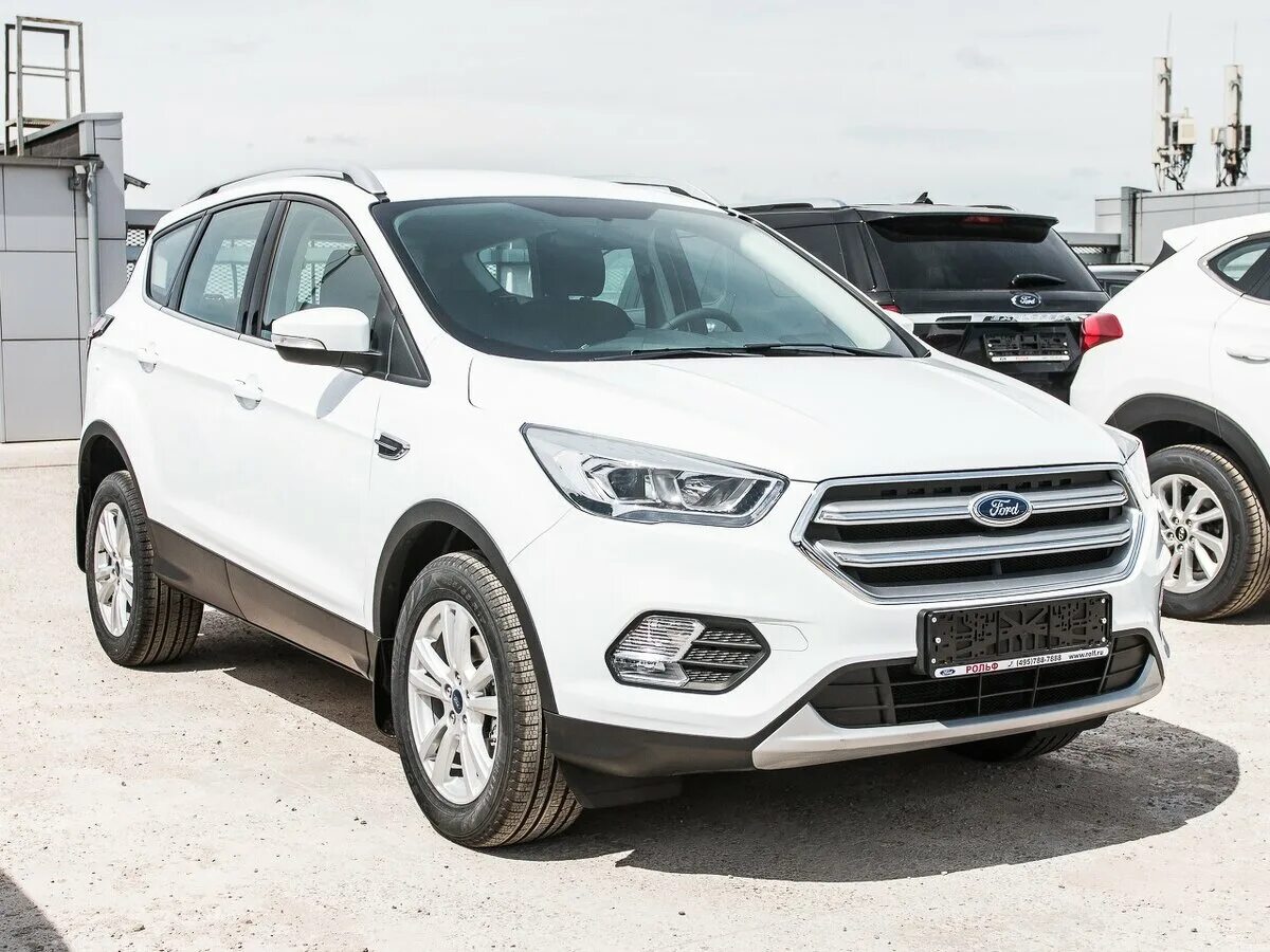 Ford Kuga 2018. Форд Куга белый. Ford Kuga 2016 белая. Форд Куга белый новый.