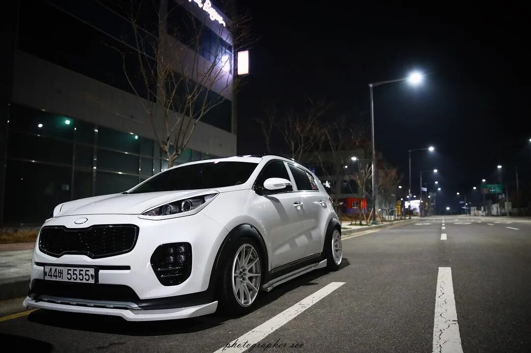 H4 white