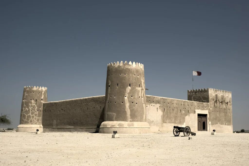 Умм салаль аль. Форт Аль-зубара. Fort zubara Katar. Шамаль Аль Вакра. Эр-Рувайс (ОАЭ).