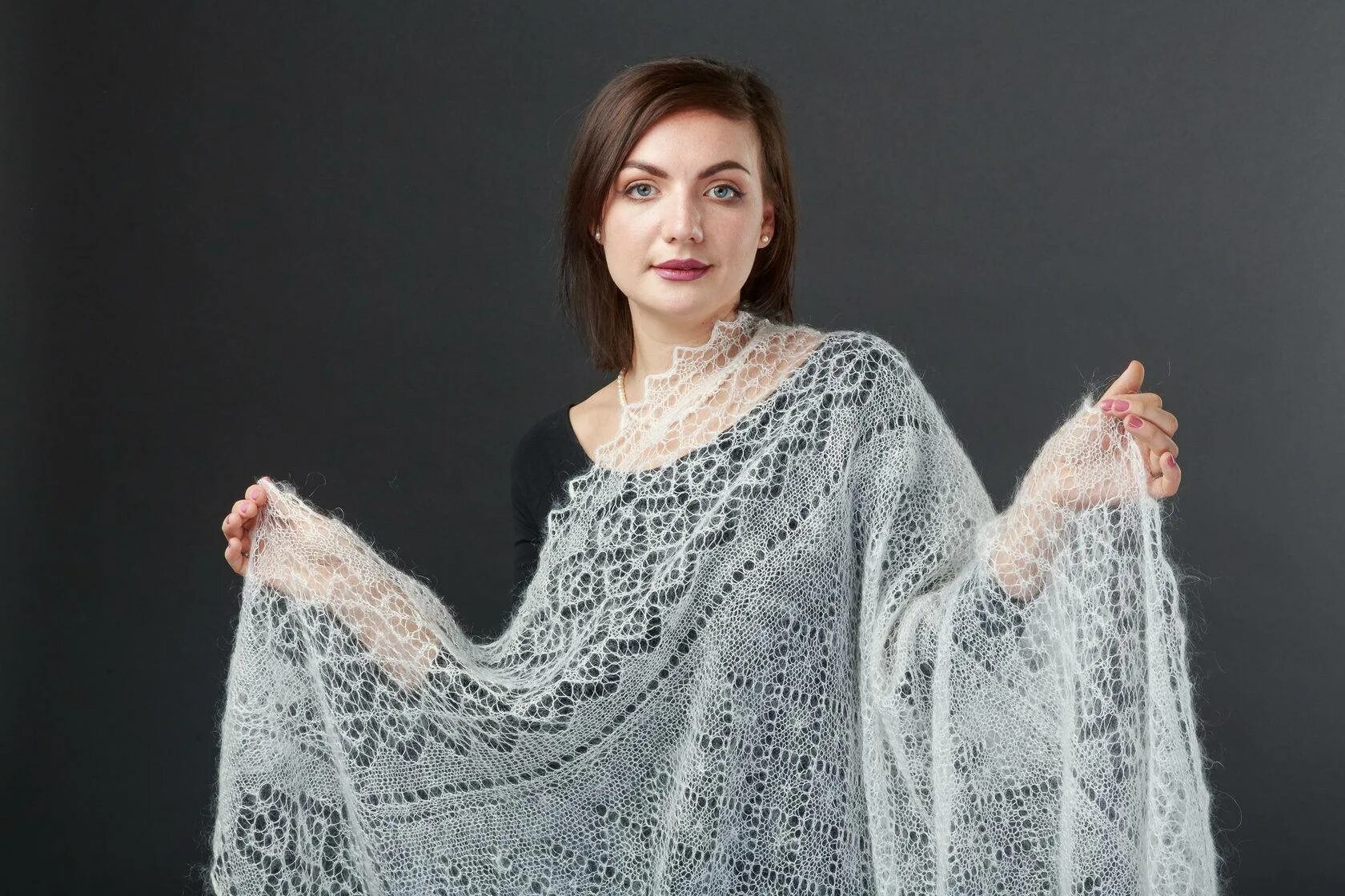 Шаль. Шалей блоггер. Оренбургский пуховой платок. Бактус каролина. Шалей блоггер.