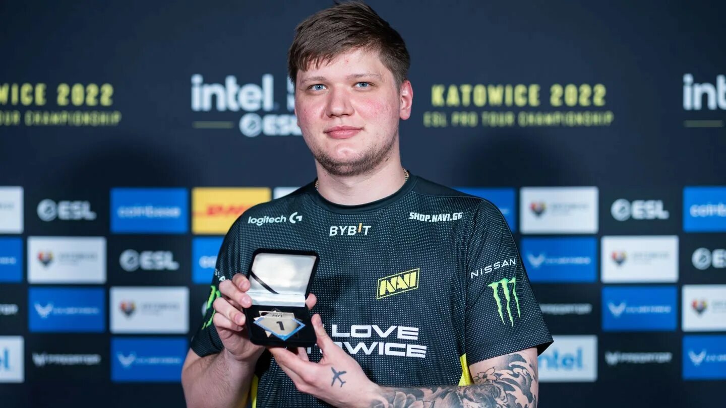 Simple navi. S1mple 1500-2019.