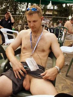 Gay Fetish Xxx Dick Flash Exhibitionist, cock flashers pic, download cock f...