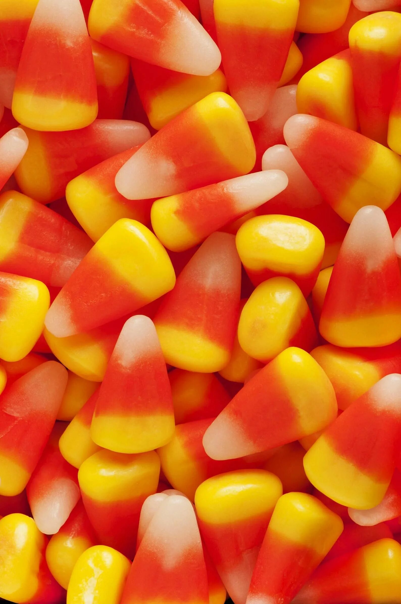 Candy corn. Конфеты Кэнди Корн. Конфеты Кэнди Корн Хэллоуин. Хэллоуинские конфеты кукуруза. Кукуруза мармелад конфета.