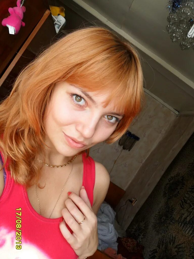 Телефоны девушек великих лук. Телочки из великих лук. девушки великие луки. девушки в великих луках.