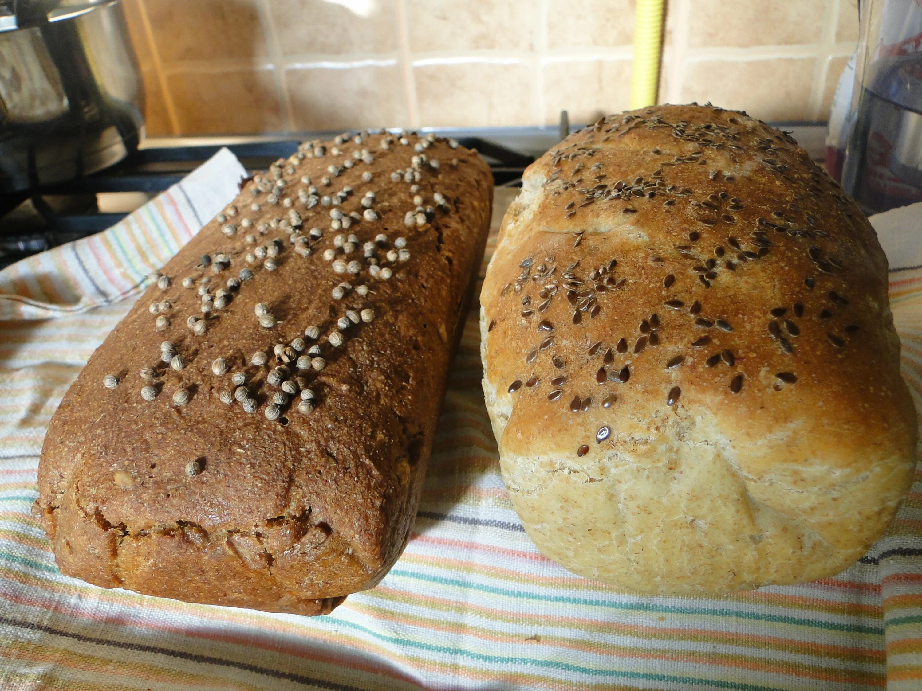 бездрожжевой хлеб. зерновой хлеб домашний. бездрожжевой хлеб. как испечь хлеб домашний бездрожжевой. бездрожжевой хлеб.