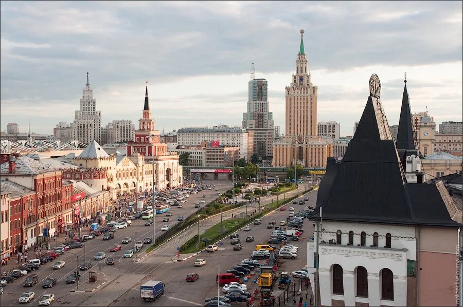 Площадь 3 вокзалов в Москве. Москва три вокзала площадь трех вокзалов. Комсомольская площадь Москва. Комсомольская площадь 3. Московские 3 вокзала