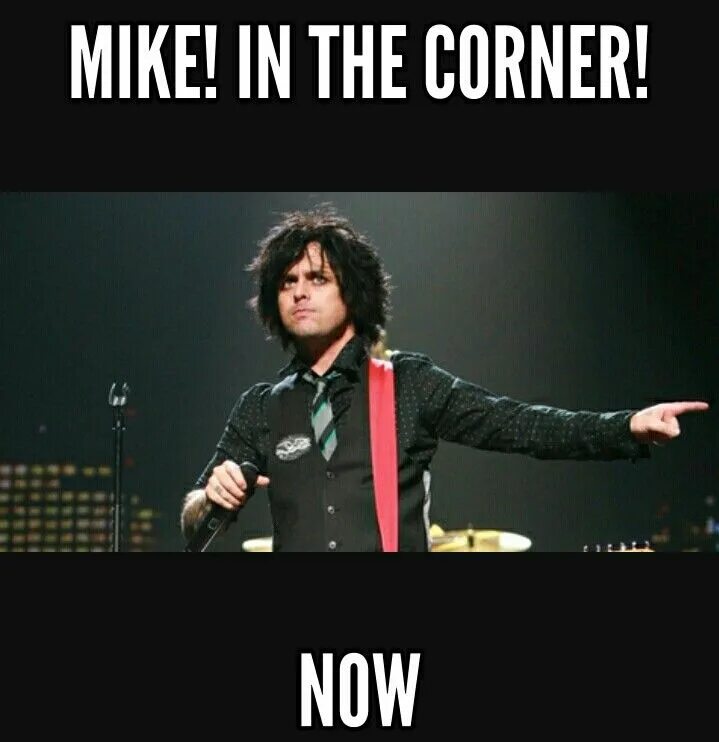Деем мем. Билли джо армстронг мемы. грин дей мемы. green day memes. green day надпись.