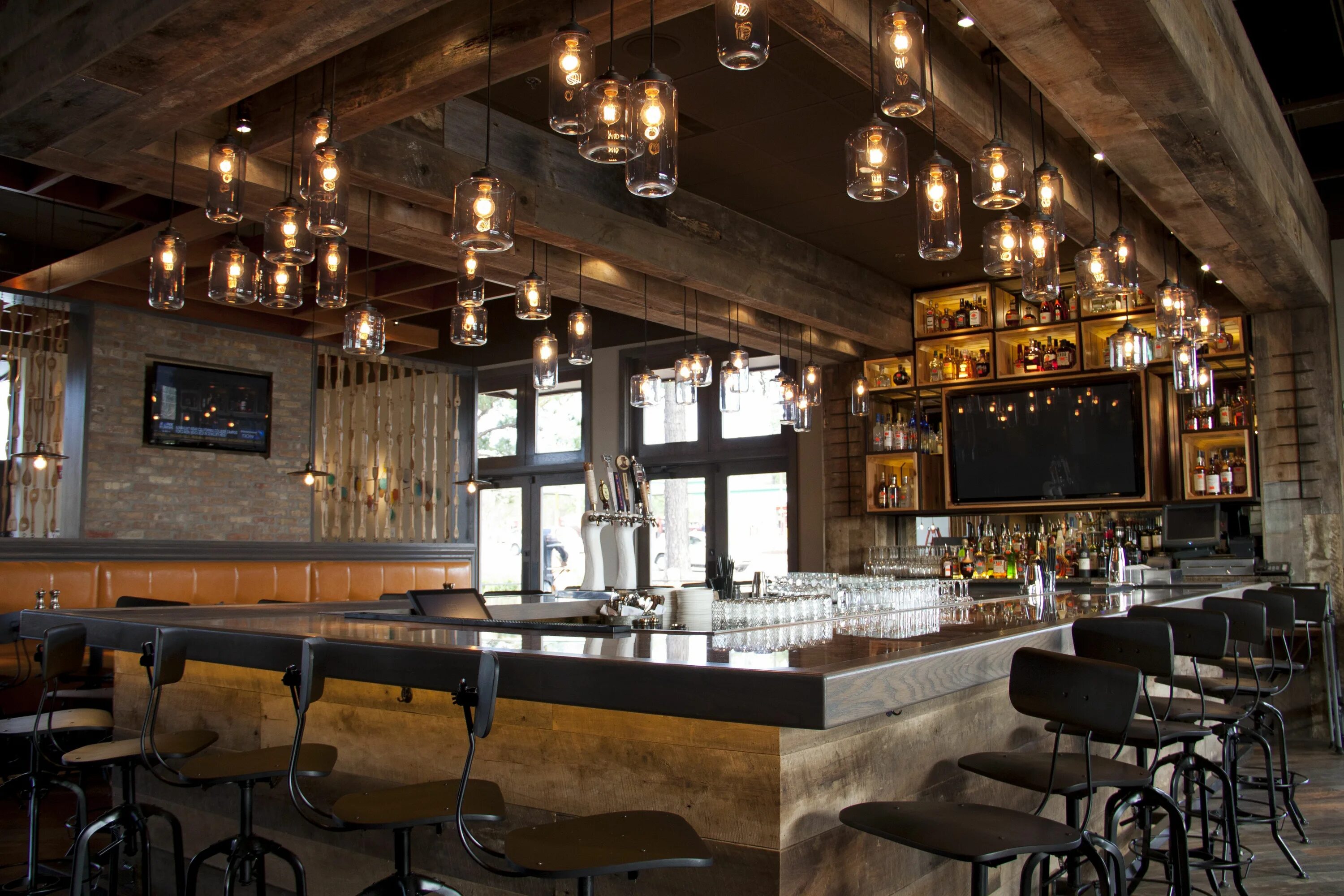 Ресторан wood пятигорск. Вуд бар пятигорск меню. Коммунистическая, 43). Wood wood bar. Ресторан wood wood.