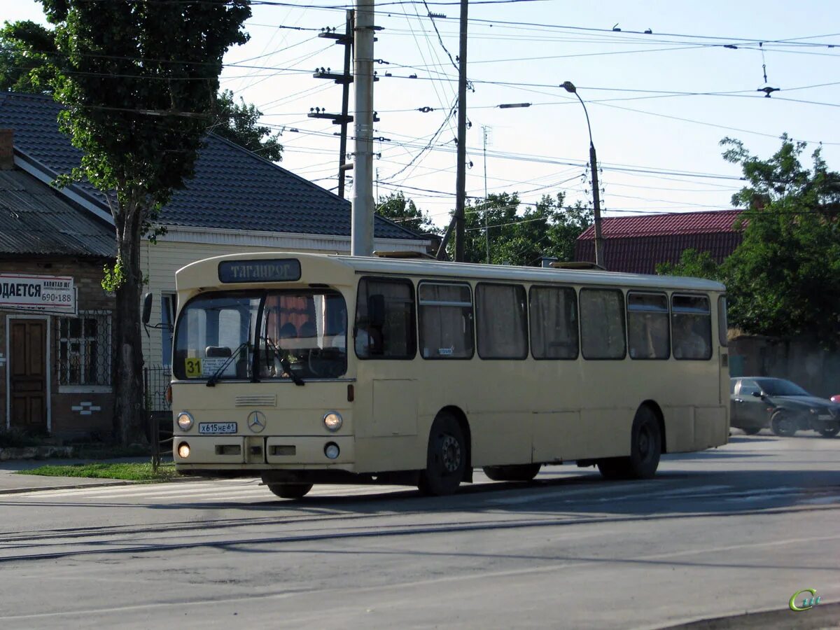 Автобус 78 таганрог. Mercedes o305 Таганрог. Mercedes-Benz o305 автобус Таганрог Таганрог. ПАЗ Таганрог Таганрог. МАЗ 186 Таганрог Таганрог.