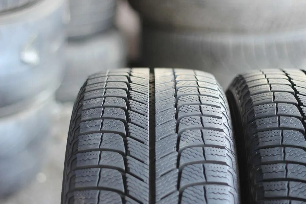 Шины мишлен айс. Michelin x-Ice xi3. Michelin x-Ice 3. Michelin x-Ice 3 (xi3). Michelin x-Ice 3 185/65r15.