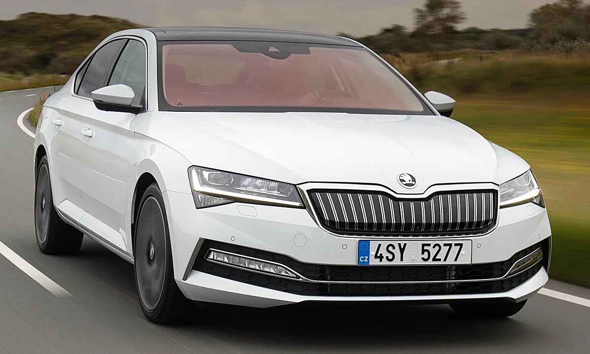 Skoda Superb 2020. Škoda Superb 2020 белая. Skoda Superb IV. Шкода Суперб белая 2020. Шкода суперб 2020