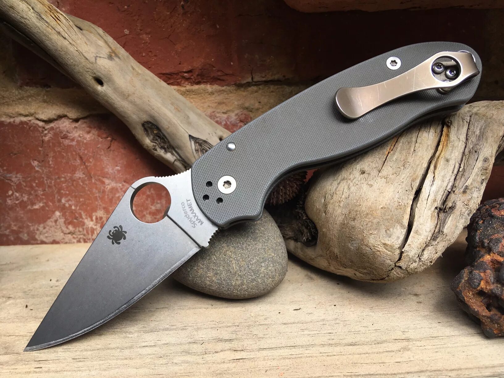 Спайдерки. Спайдерко para 3. Спайдерко парамилитари 3. Spyderco пара 3. Spyderco para 3 Lightweight.