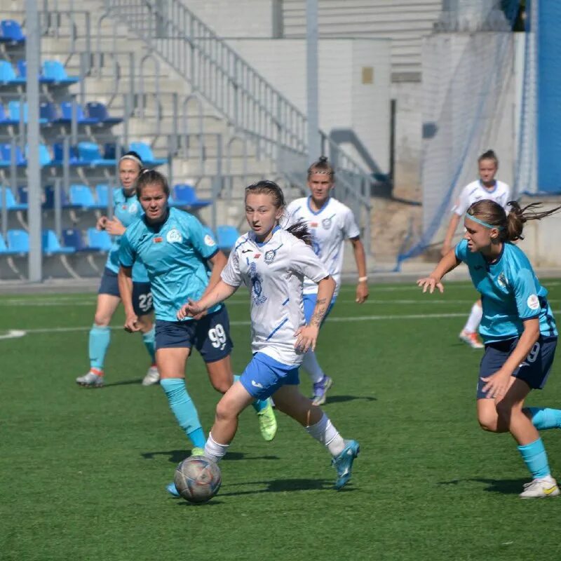 Могилев разлив днепра. Уровень днепра в могилеве. Уровень днепра в могилеве. Могилев река днепр. Поплыл.