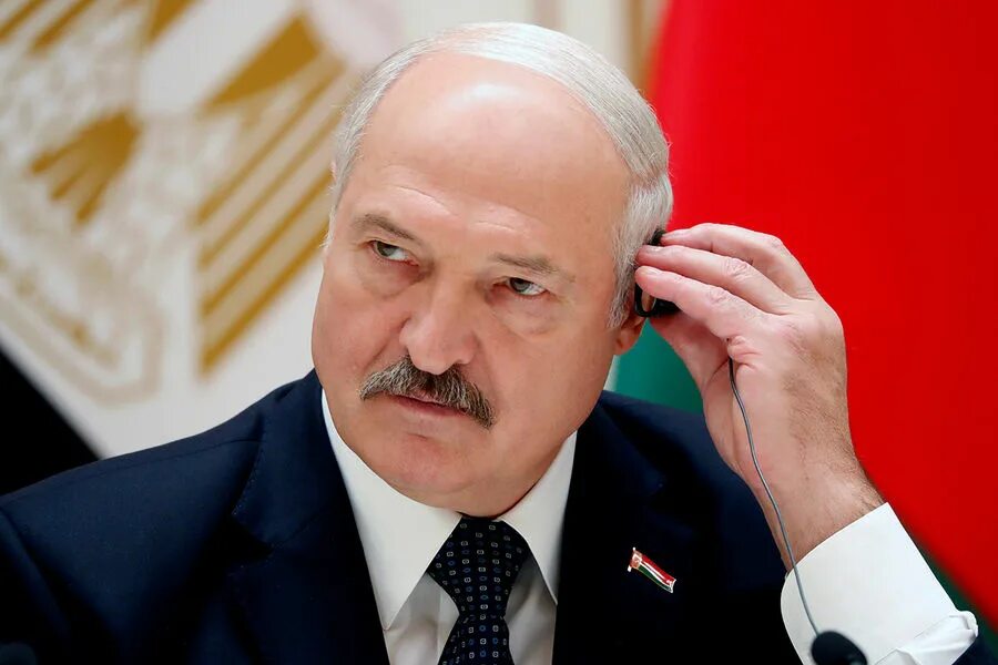 А почему лукашенко. Лукашенко. лукашенко в 2011. лукашенко фото.