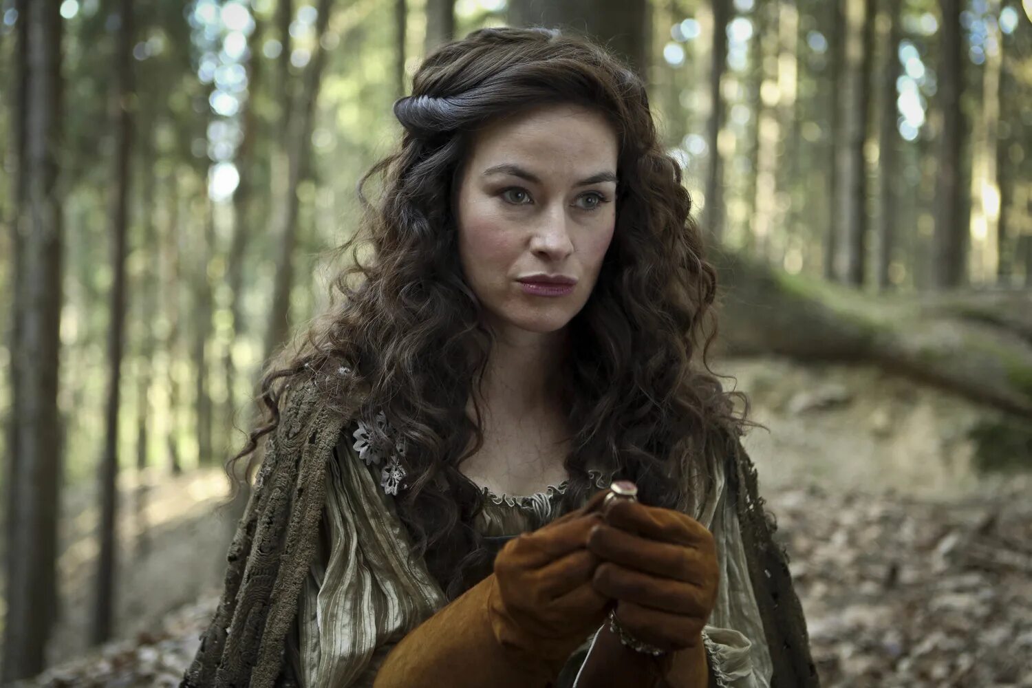 Мэйми маккой мушкетеры. Мэйми маккой миледи. Атос и миледи мушкетеры 2014. Мэйми маккой три мушкетера. Мушкетеры миледи дата выхода.