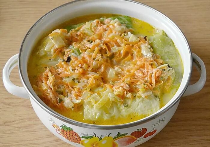 Сметанно томатный соус для ленивых голубцов. Соус для голубцов со сметаной. Голубцы в сметанном соусе. Подлива для голубцов. Томатный соус для голубцов.