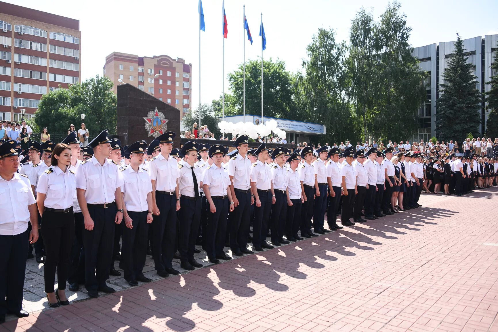 Официального сайта ульяновского института. УИ га Ульяновский институт гражданской. Институт гражданской авиации Ульяновск. Главного Маршала авиации б.п Бугаева Ульяновский институт. Авиационное училище гражданской авиации Ульяновск.