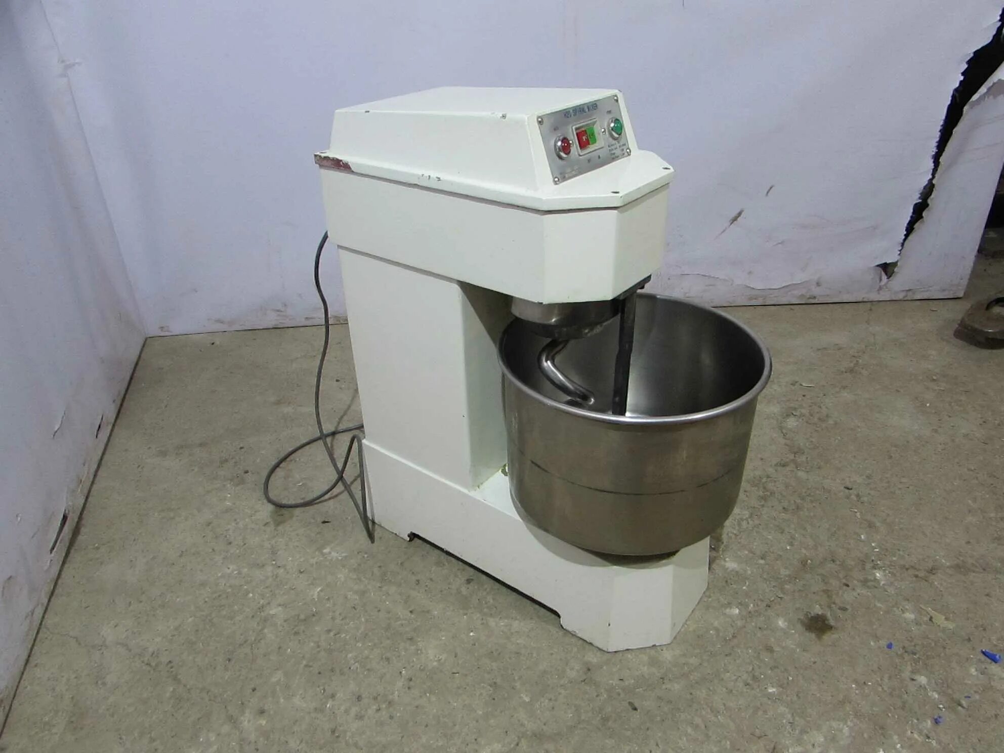 Тестомес использование. Тестомес hy puhl hs 20 spiral mixer. тестомес эрго h20 регулировка. тестомесильная машина г4-мтм-330. mekhnosud 20 литров 2 скорости тестомес.