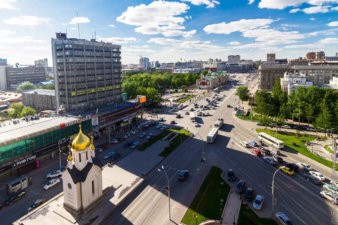 Красный проспект сколько. Красный проспект Новосибирск. Новосибирск красный проспект лето. Красный проспект НОВОСИБИРСКЗОЛОТАЯ Нива Новосиб. Новосибирск улица центр летом.