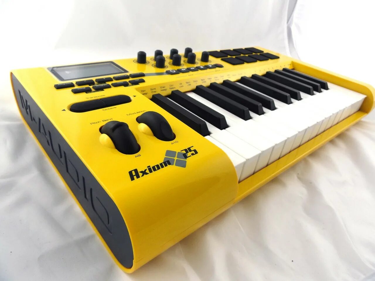 M wave 25 midi. M audio axiom 25. Миди клавиатура oxygen 8. Midi-клавиатура swissonic controlkey 88. M audio axiom 25.