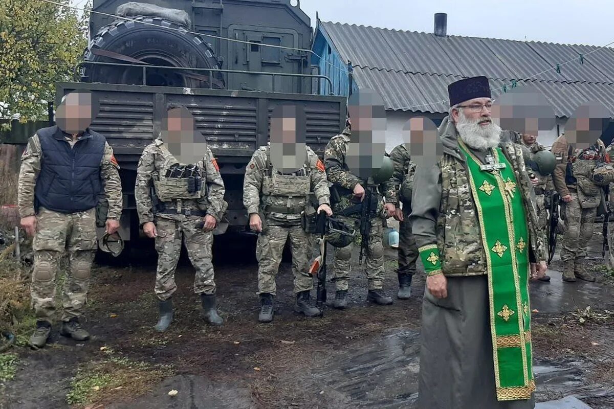 Капеллан военный священник. Военные священники сво. Военный священник на Украине.