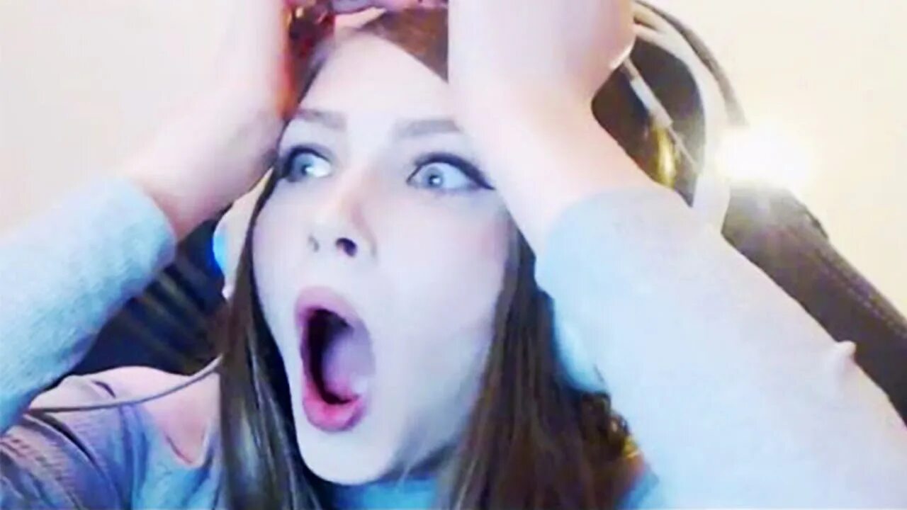 Ksenia 7 стрим. Карина стримерша. twitch карина стримерша. карина сычева рот. карина сычева ахегао.