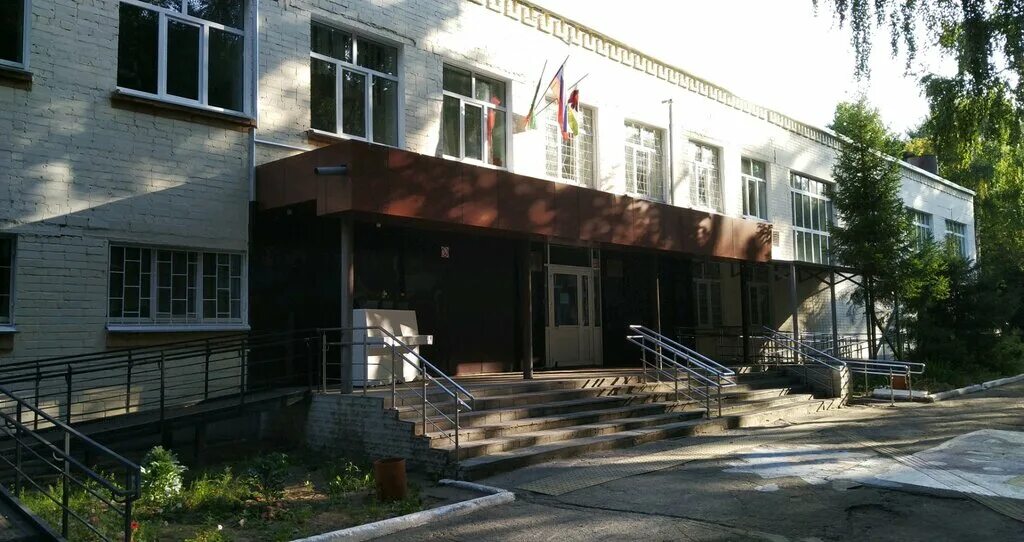 Школа 135 новосибирск. Школа 135 новосибирск. Школа 135 барнаул. Новосибирск сош школа 135. Мбоу сош 135 новосибирск.