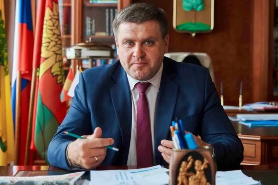 Ельцов м о