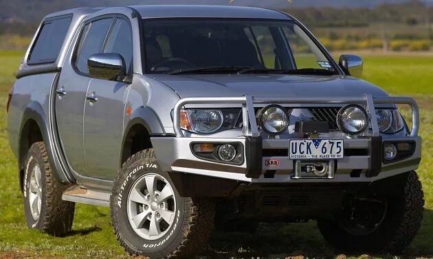 Бампера mitsubishi l200. Силовой бампер ARB l200. Mitsubishi l200 силовой бампер. Силовой бампер л200 ARB. Бампер силовой Митсубиши l 200.