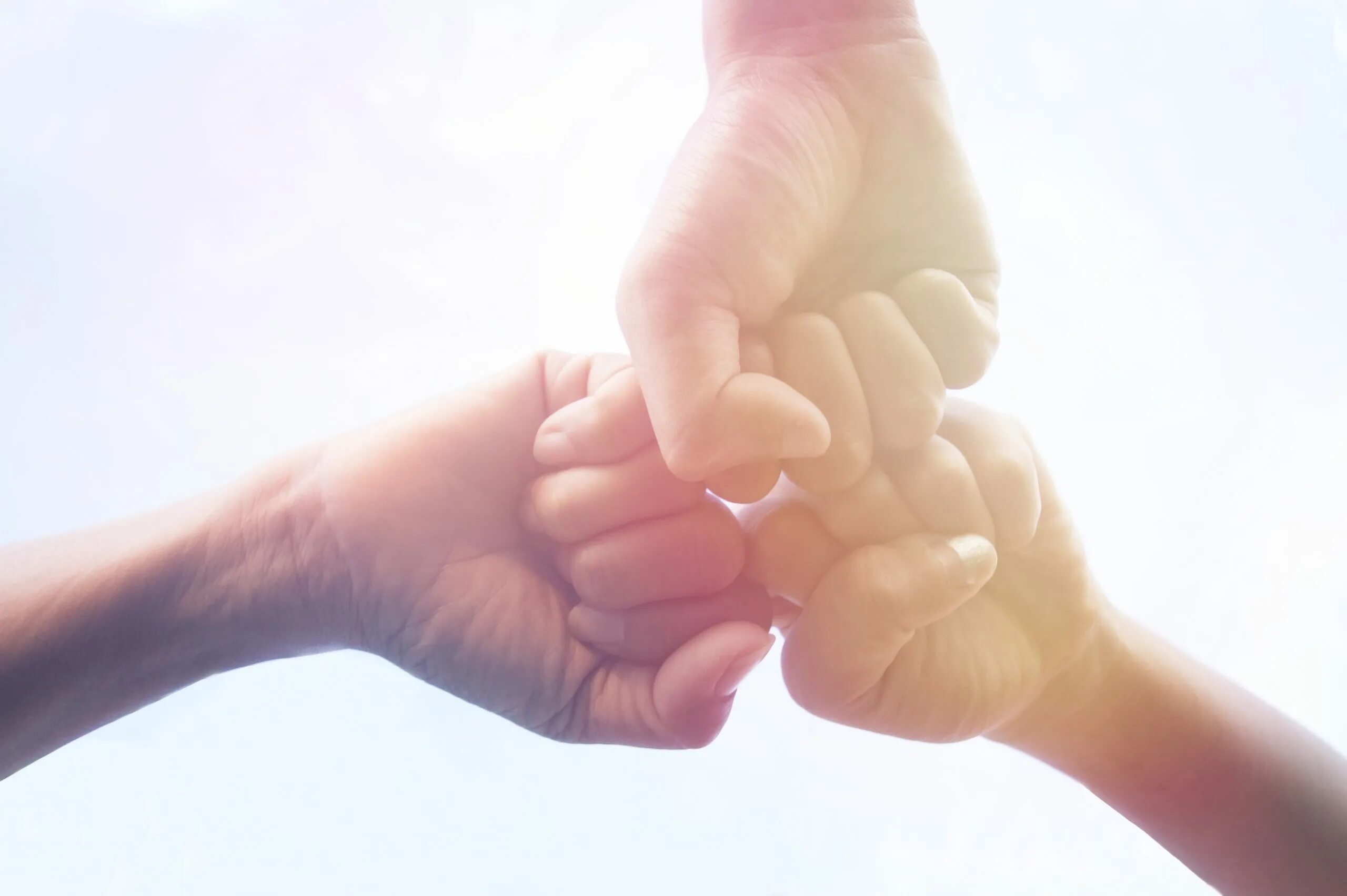 Тест руки вагнера стимульный материал. Рукопожатие раскраска. Рука 3д. Приложение 3 руки. Обои из рук для трех человек.