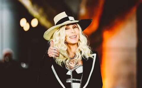 Cher dj play christmas
