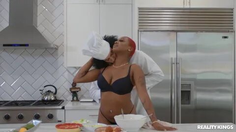 Read more: Brazzers Deja Marie - Massage Me, Fuck Me, And Ignore Her 09 Sep...
