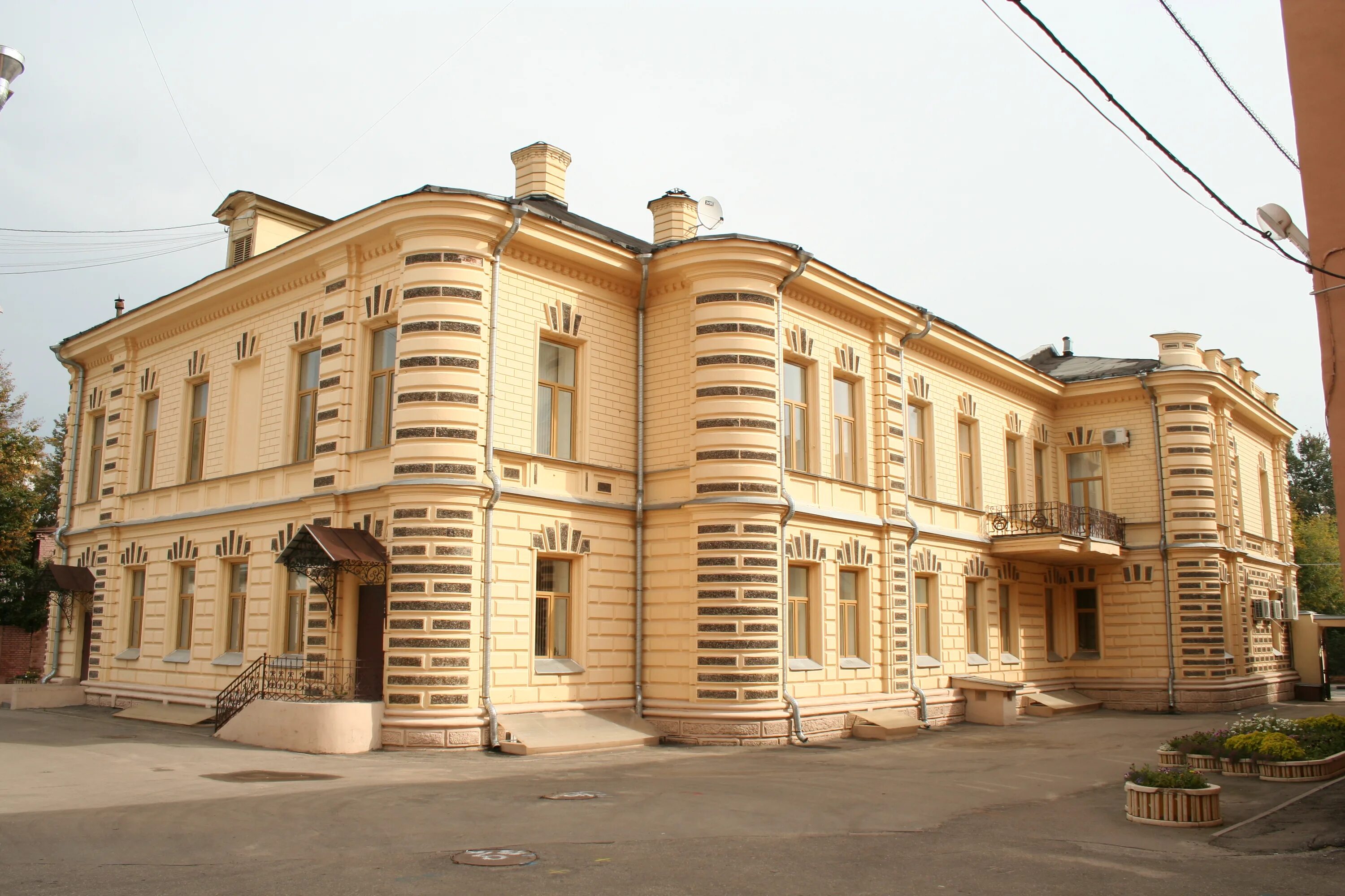 Модерн нижний. Особняк Маркова в Нижнем Новгороде. Усадьба купца Маркова Нижний Новгород. Особняк купца Маркова, ул. Ильинская 61. Усадьба купца а. в. Маркова.