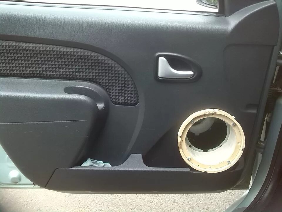 Подиумы на рено логан 2011. Подиумы логан 1. Подиумы логан 1. 16 динамики в рено логан 1. Подиумы логан 1.