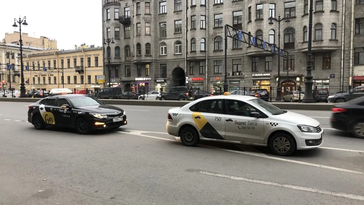 Такси питер. Таксопарк спб. Такси питер. Санкт-петербургский таксомотор. Речные такси в санкт-петербурге.