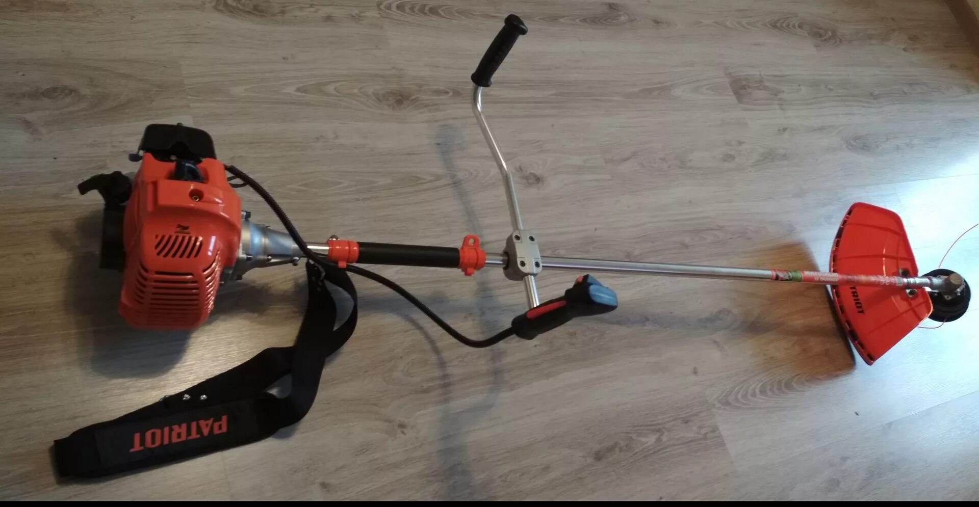 Триммер бензиновый patriot pt 443 the one (1+1) (250108443). Patriot 443 триммер. Триммер 443. Patriot pt 443 the one. Бензотриммер патриот 443.