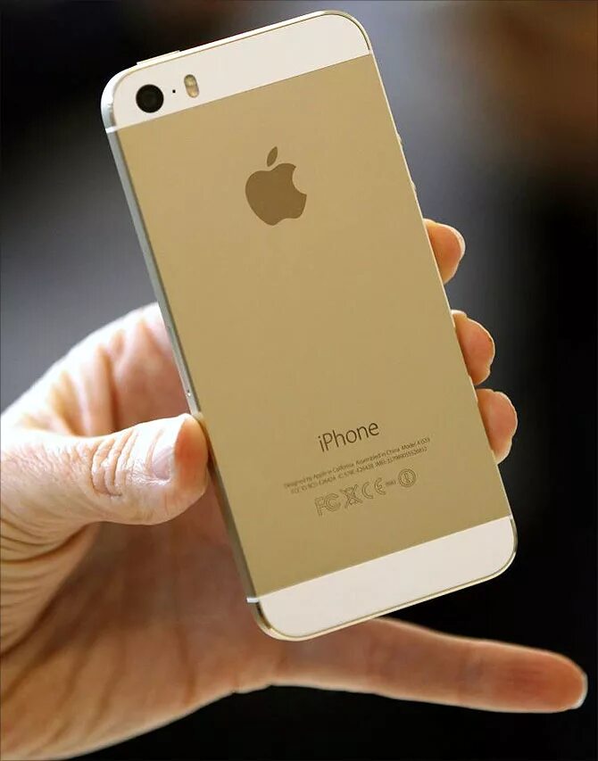 Iphone 5s стоит. айфон 5s 16 гб. Apple iphone 5 16gb. золотой apple iphone 5s 16gb. Iphone 5s 16гб.
