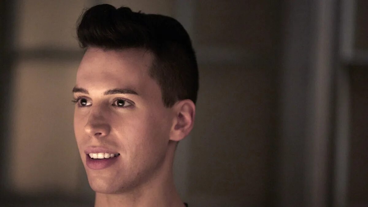 Мьянма уровень жизни. Raw human. Темное дитя феликс. Силиконовый имплант яичка. Raw human.