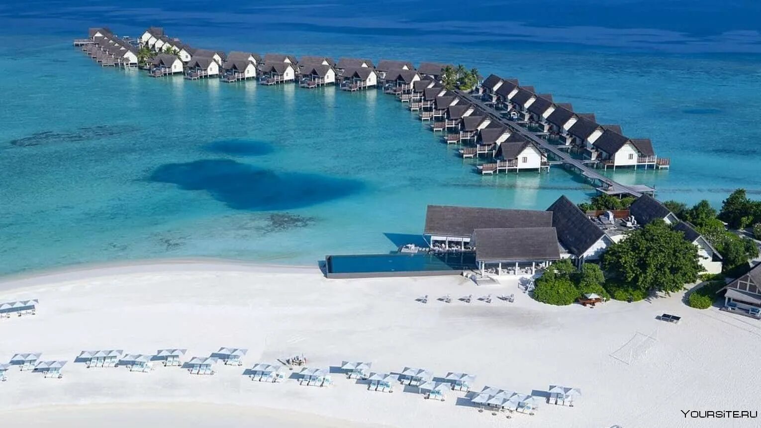 Мальдивы отели с домашним рифом. Ландаа гираавару. four seasons landaa giraavaru. остров гиравару мальдивы. остров хураа мальдивы.