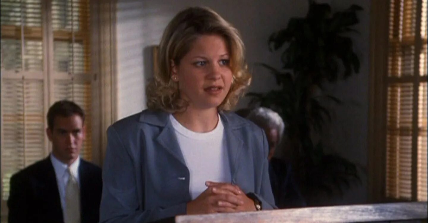 Девушка кричит гиф. Пластинка the doors. Группа doors альбом alive she cried 1983. She cried no. Слезы gif.