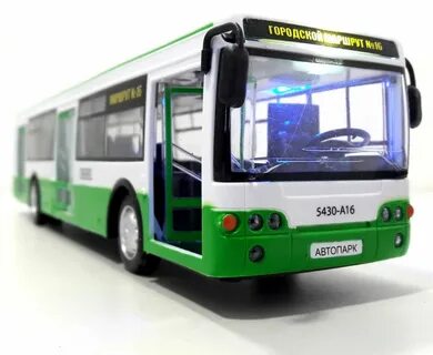 Желто зеленый автобус