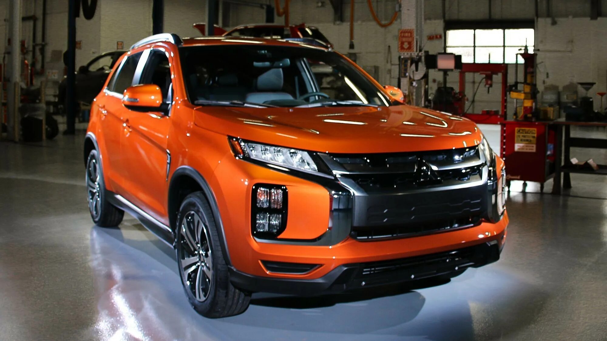 Mitsubishi ASX 2020. Мицубиси ASX 2021. Митсубиси АСХ 2021. Mitsubishi ASX 2020 оранжевый.