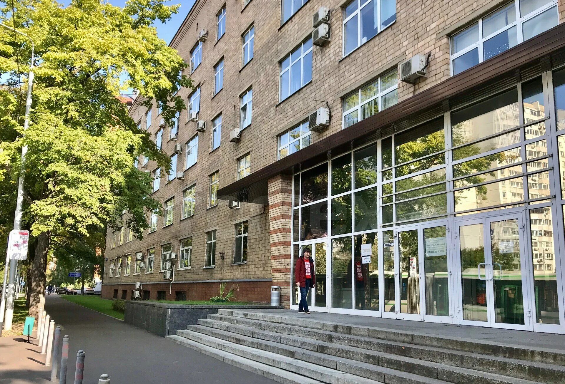 Новочеремушкинская москва отзывы. Черёмушки (район москвы). Москва, новочерёмушкинская улица, 44к2. Ул новочеремушкинская 61. Новочеремушкинская д.