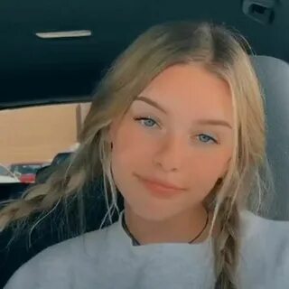 Naomii sky