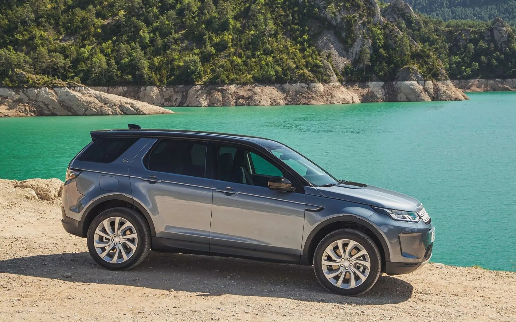 Дискавери 18. Land Rover Discovery 2020. Лэнд Ровер Дискавери 2020. Discovery Sport 2020. Discovery Sport 2023.