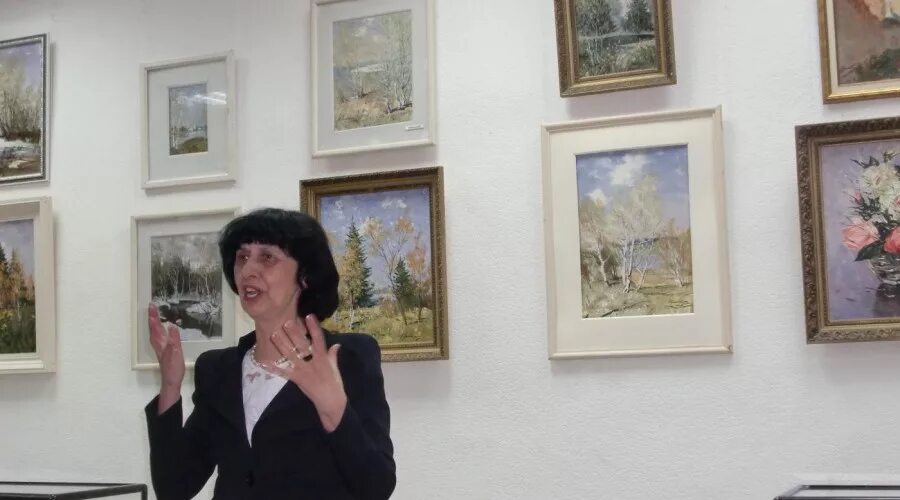 Калуга художник климентовская. Картинная галерея калуга. Галерея климентовской калуга. Калуга художник климентовская. Картинная галерея калуга.
