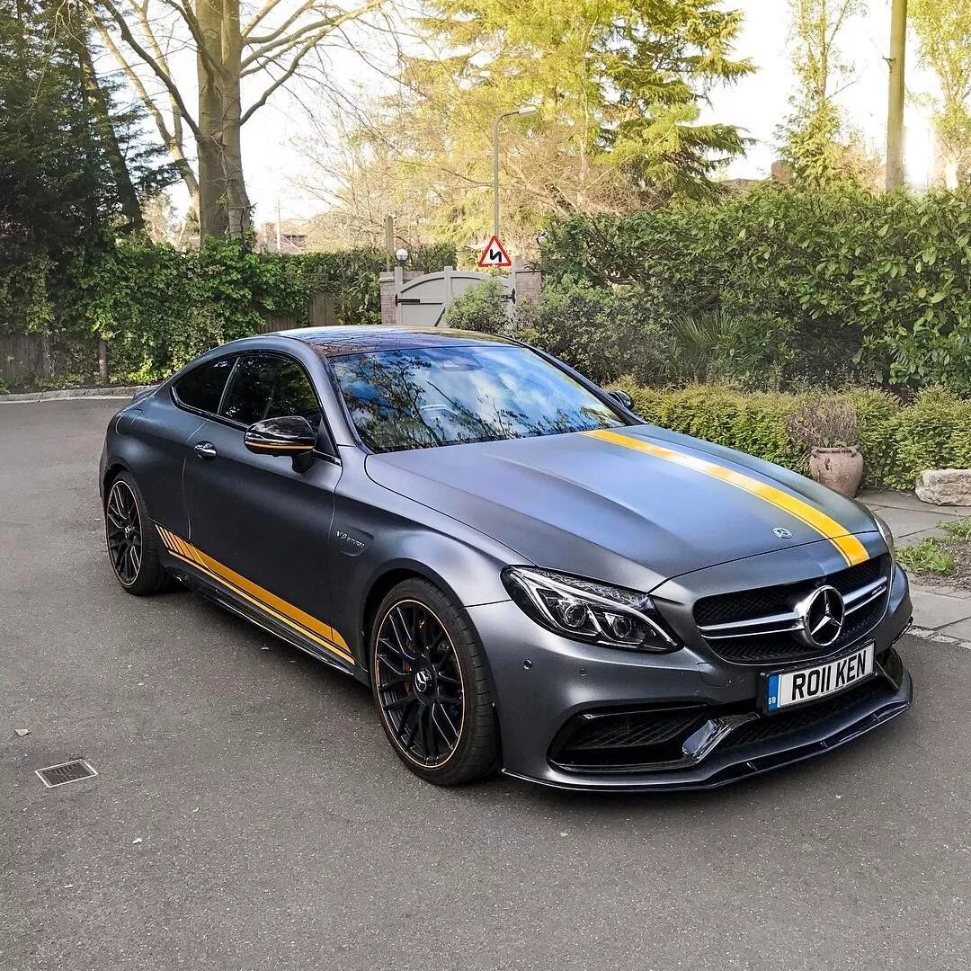 Мерседес ц 63 амг. Мерседес-бенц c63 amg. Мерседес-бенц c63 amg. Mercedes-benz c63 s w205. Мг 63 мерседес.